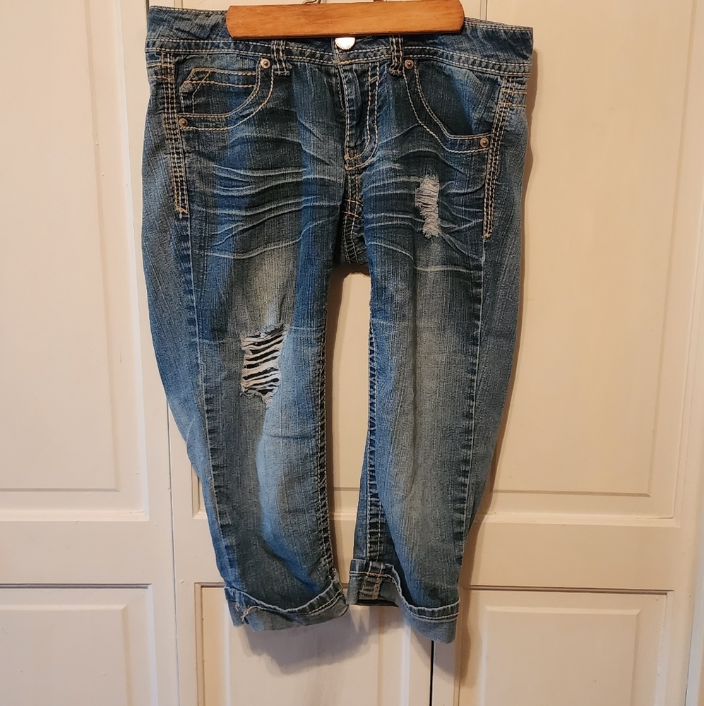 Capris pants